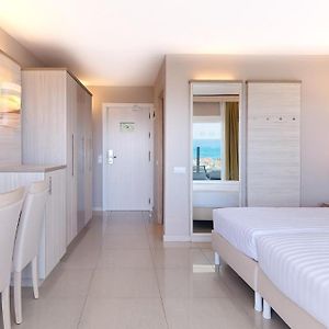 Habitación con Cama King